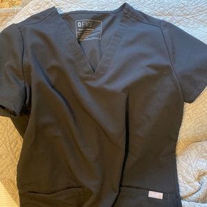 Figs Casma Scrub Top